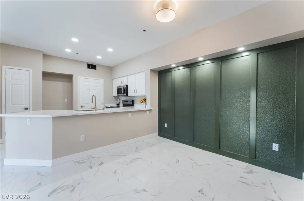 6955 Durango, Las Vegas, NV 89149