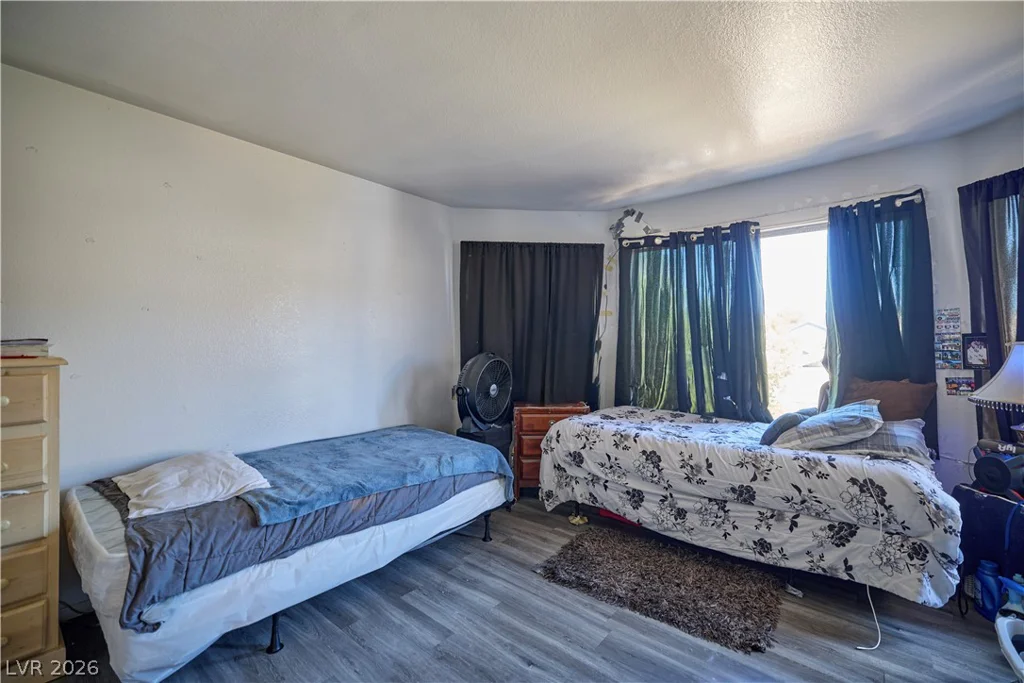 5906 Commodore Cove, Las Vegas, NV 89142