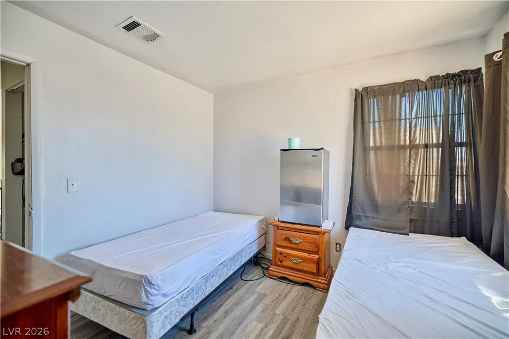 5906 Commodore Cove, Las Vegas, NV 89142