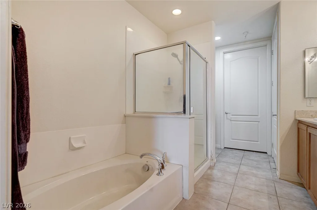 62 Serene, Las Vegas, NV 89123