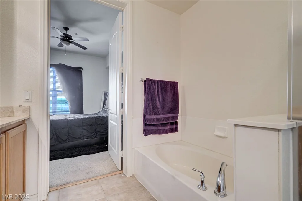 62 Serene, Las Vegas, NV 89123