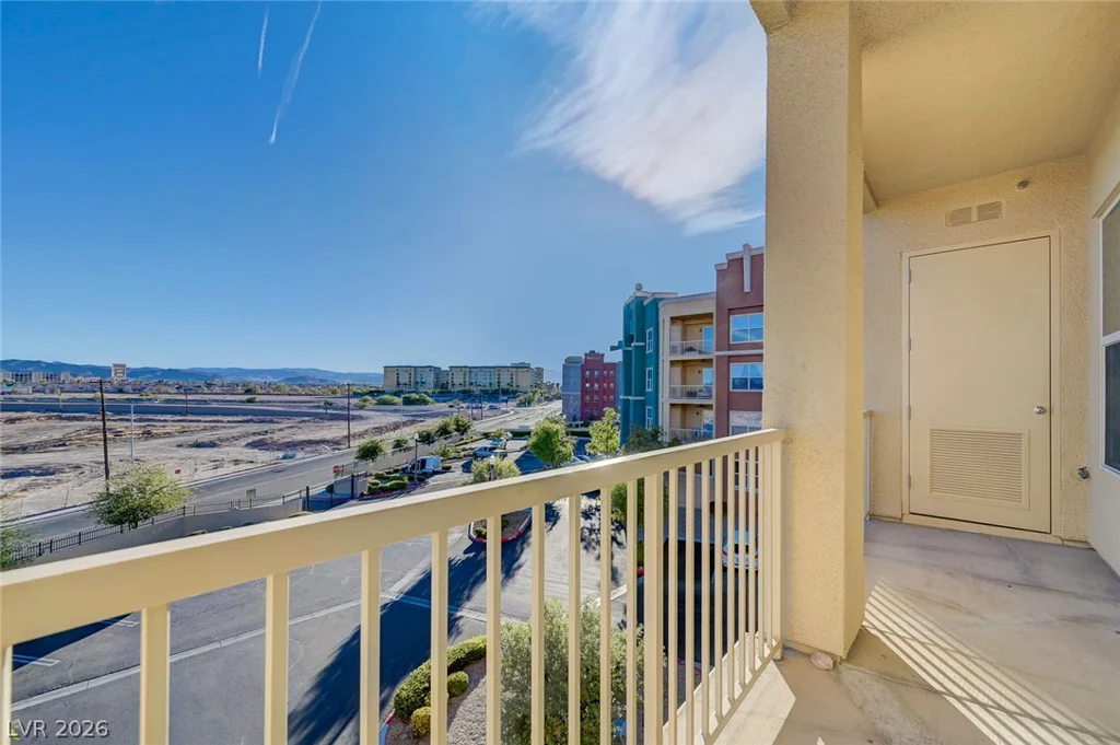 62 Serene, Las Vegas, NV 89123