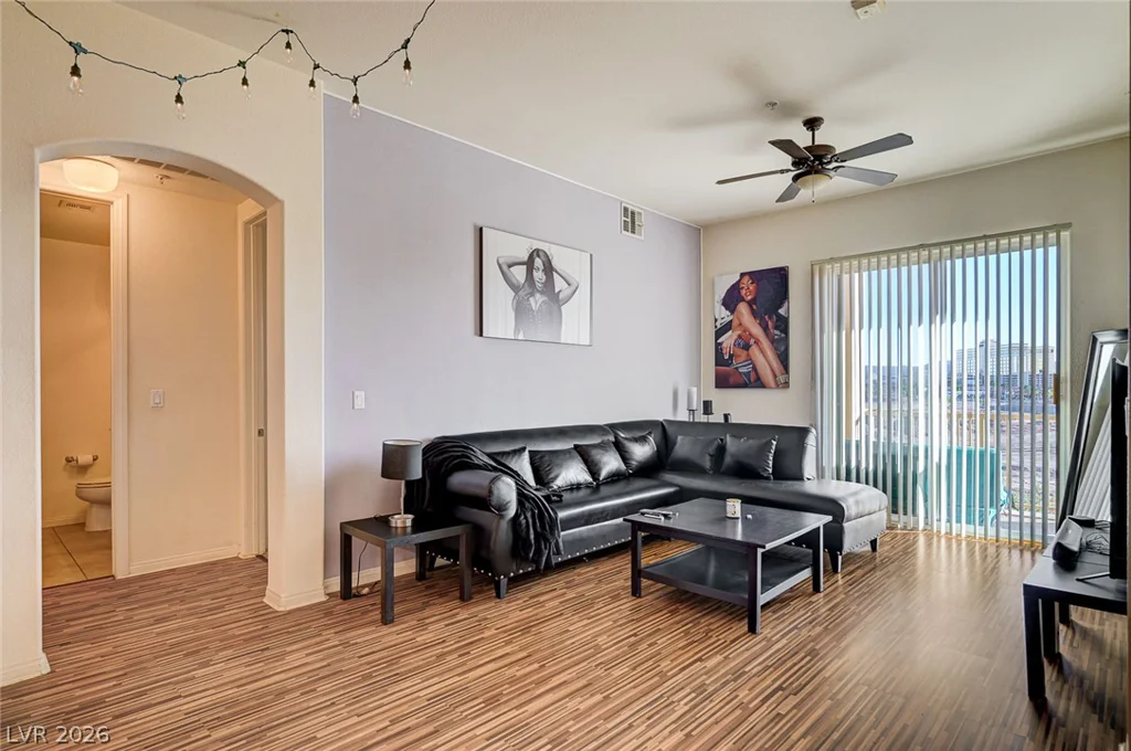 62 Serene, Las Vegas, NV 89123