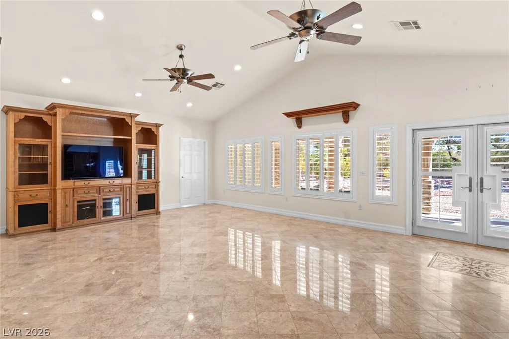 8821 Sandspring, Las Vegas, NV 89134