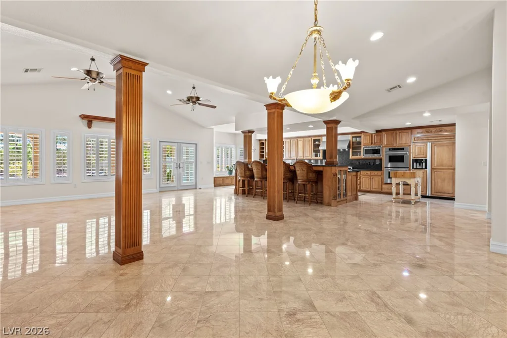 8821 Sandspring, Las Vegas, NV 89134