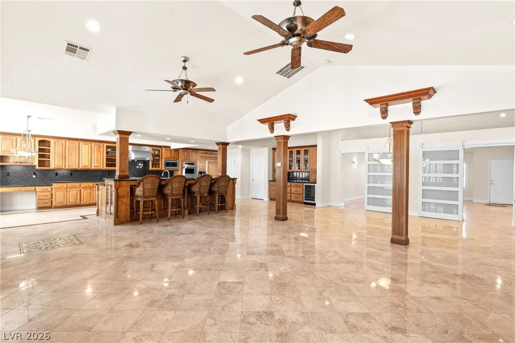 8821 Sandspring, Las Vegas, NV 89134