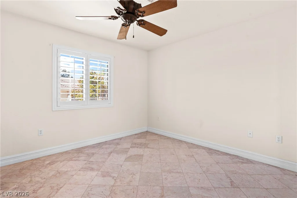 8821 Sandspring, Las Vegas, NV 89134