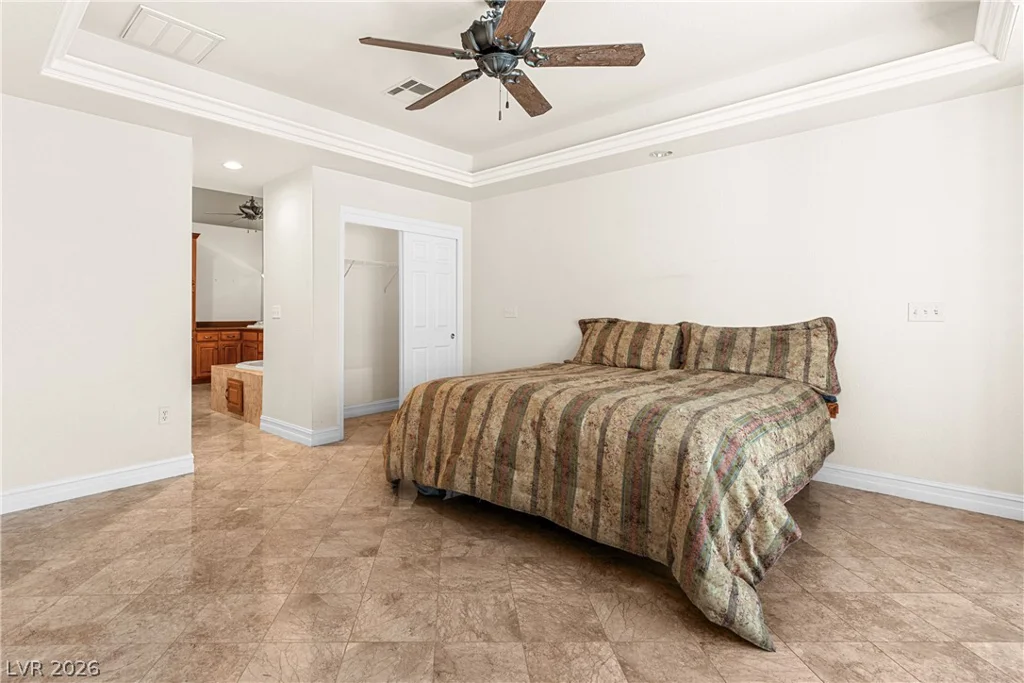 8821 Sandspring, Las Vegas, NV 89134