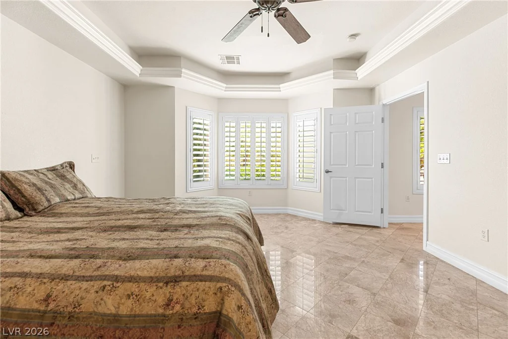 8821 Sandspring, Las Vegas, NV 89134