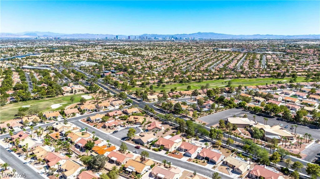 8821 Sandspring, Las Vegas, NV 89134