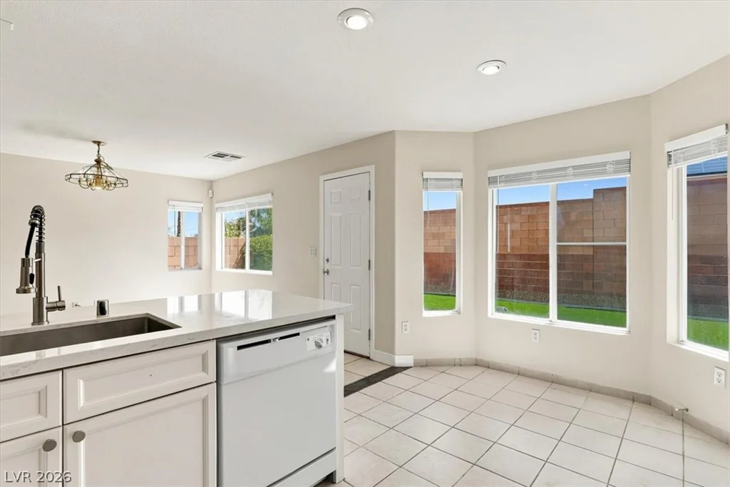 11037 Meadow Leaf, Las Vegas, NV 89144