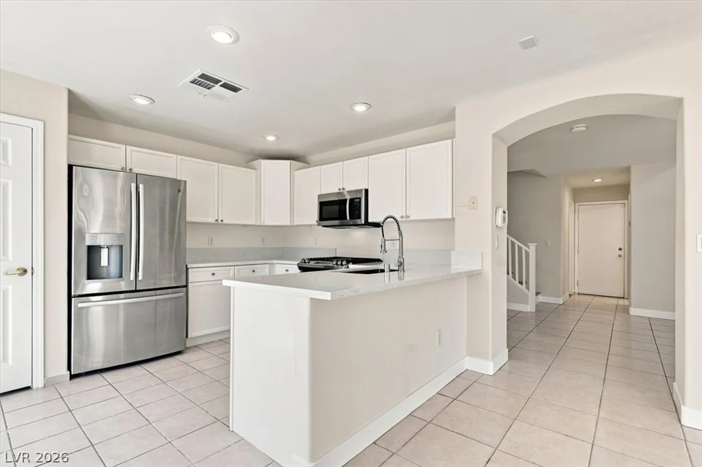 11037 Meadow Leaf, Las Vegas, NV 89144