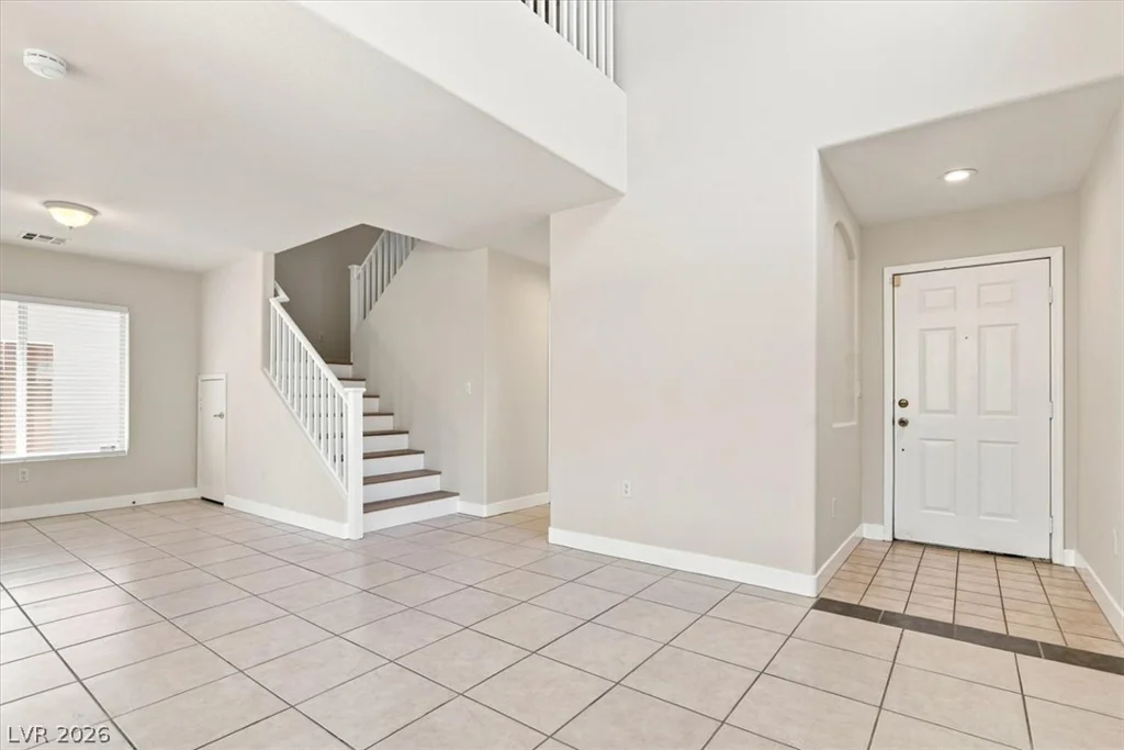 11037 Meadow Leaf, Las Vegas, NV 89144