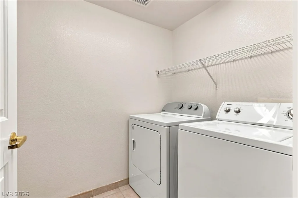 11037 Meadow Leaf, Las Vegas, NV 89144