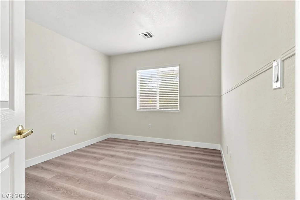 11037 Meadow Leaf, Las Vegas, NV 89144