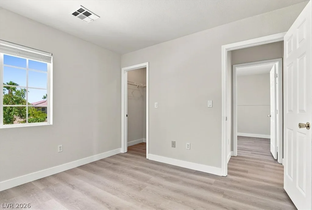 11037 Meadow Leaf, Las Vegas, NV 89144