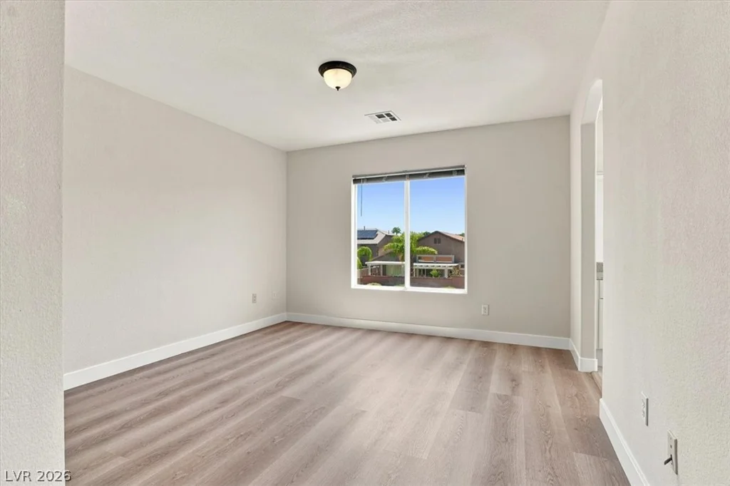 11037 Meadow Leaf, Las Vegas, NV 89144