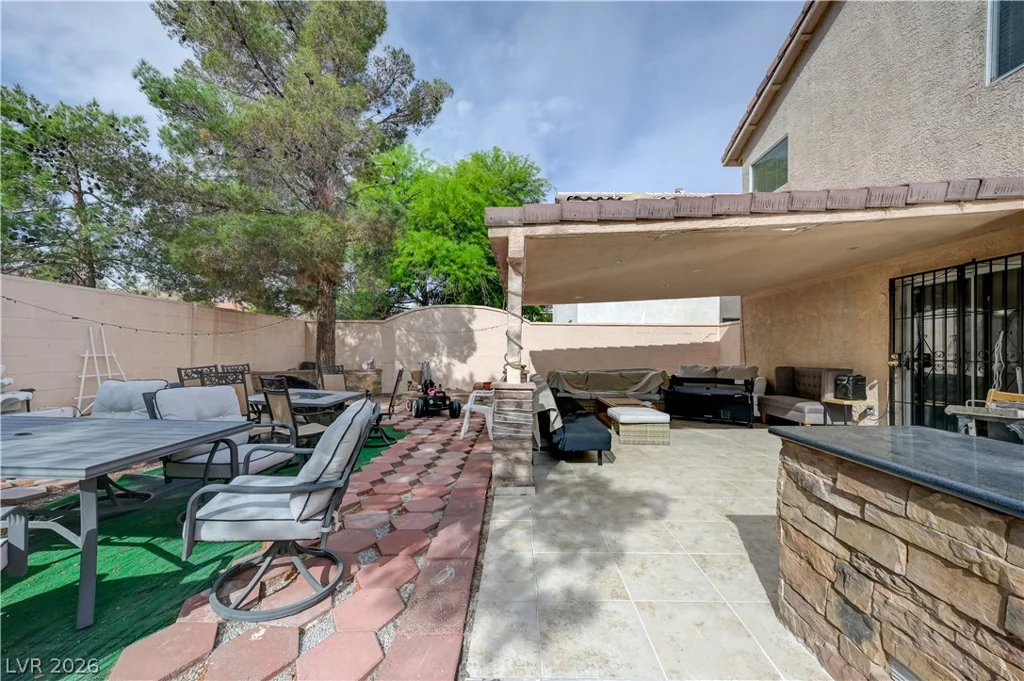 8325 Haven Cove, Las Vegas, NV 89113