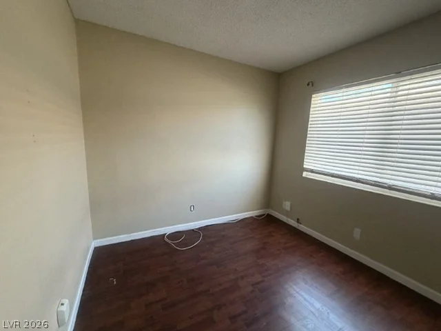 6641 Silverstream, Las Vegas, NV 89107