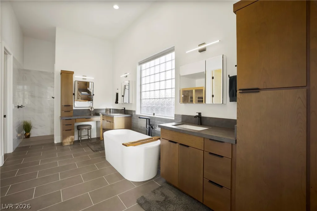 246 Calle Palacio, Henderson, NV 89012