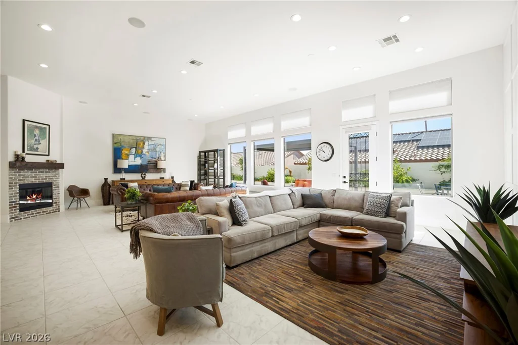 246 Calle Palacio, Henderson, NV 89012
