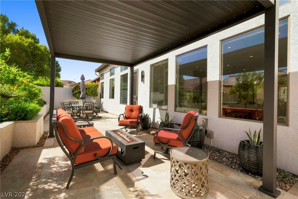246 Calle Palacio, Henderson, NV 89012