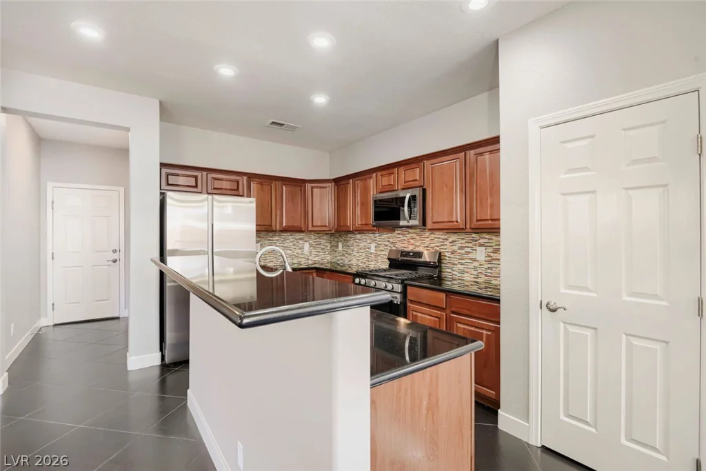 9015 Toast, Las Vegas, NV 89148
