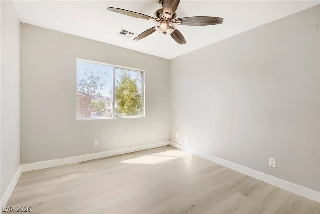 9015 Toast, Las Vegas, NV 89148