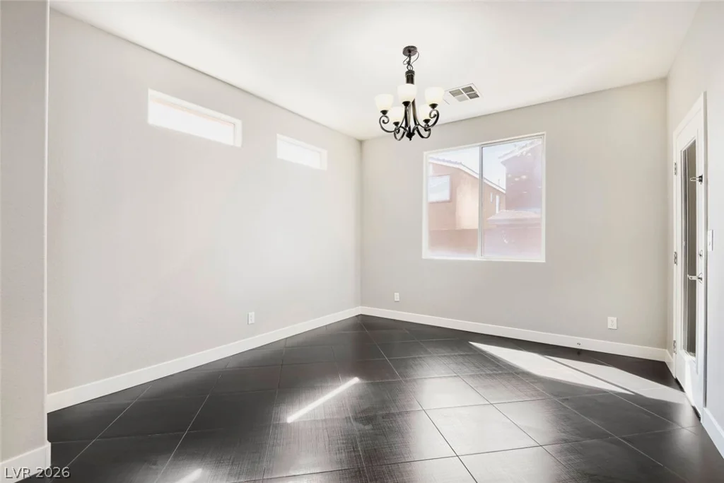 9015 Toast, Las Vegas, NV 89148