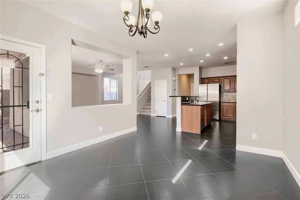 9015 Toast, Las Vegas, NV 89148