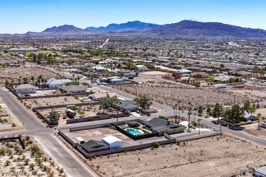 523 Emden, Henderson, NV 89015