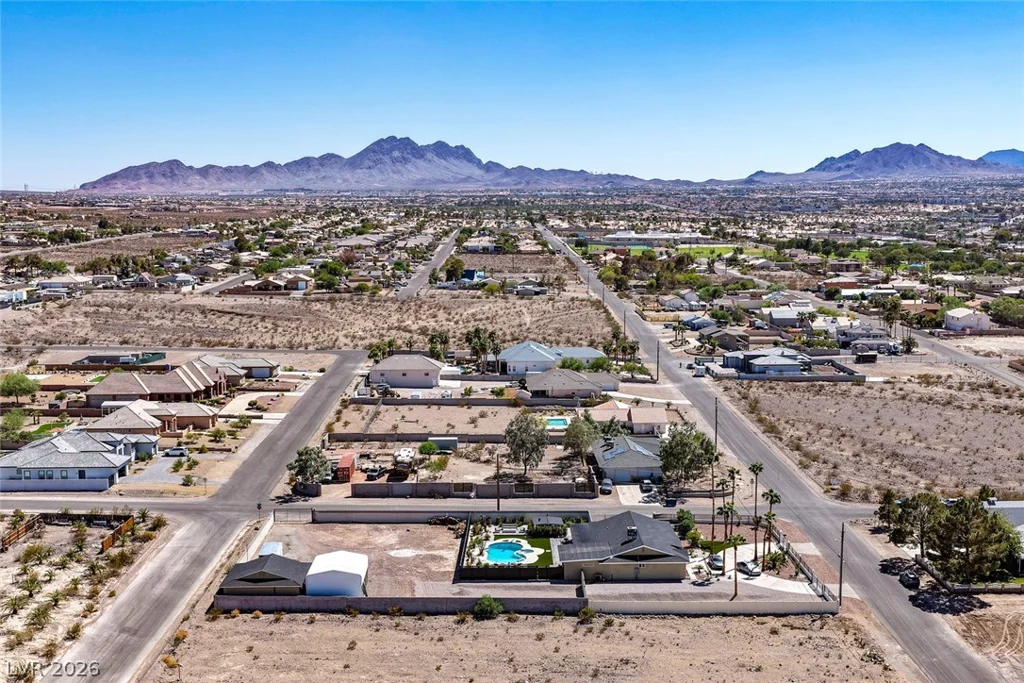 523 Emden, Henderson, NV 89015