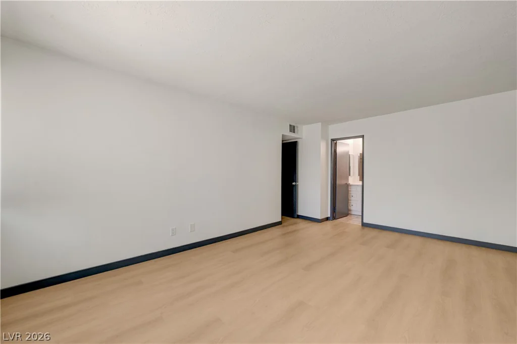 1405 Vegas Valley, Las Vegas, NV 89169