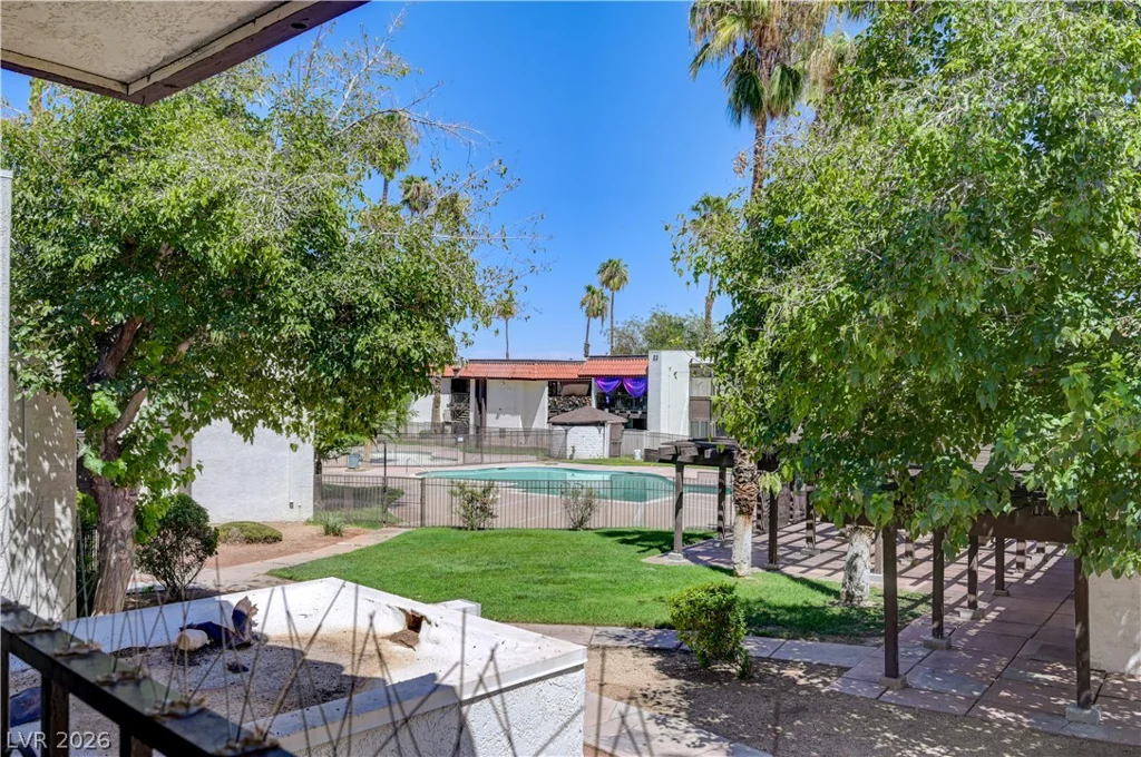 1405 Vegas Valley, Las Vegas, NV 89169