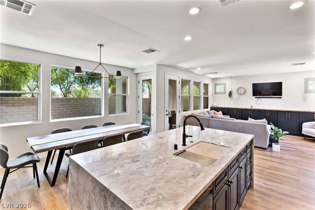 620 Wandering Violets, Las Vegas, NV 89138