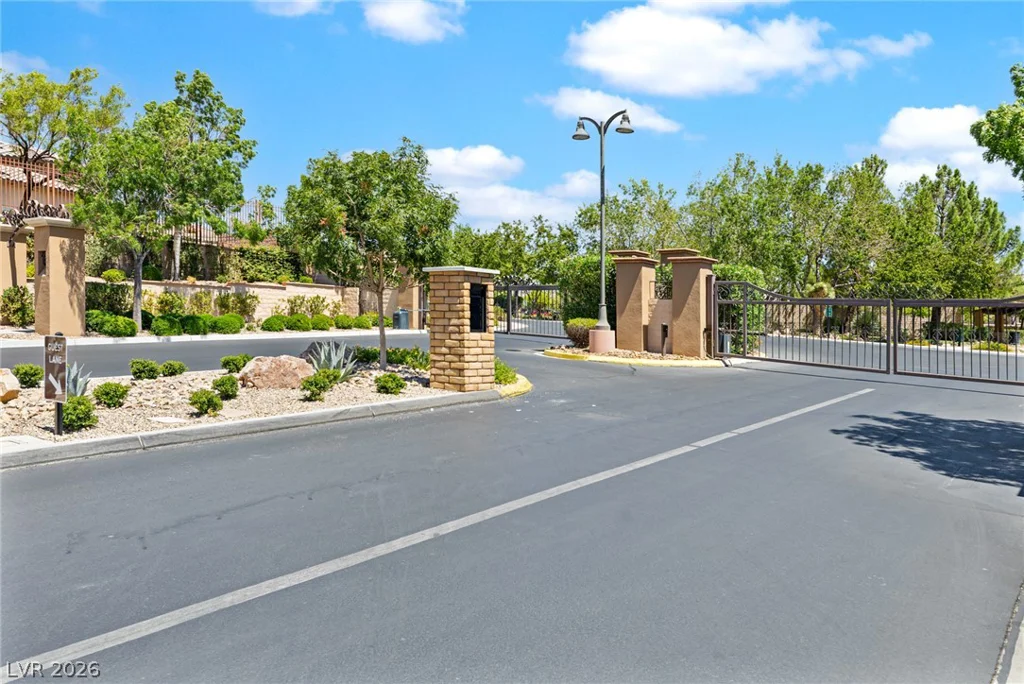 620 Wandering Violets, Las Vegas, NV 89138