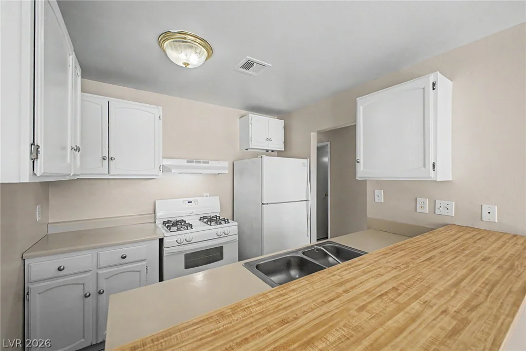 4491 Via Torino, Las Vegas, NV 89103