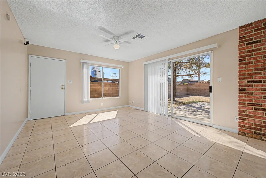 4491 Via Torino, Las Vegas, NV 89103