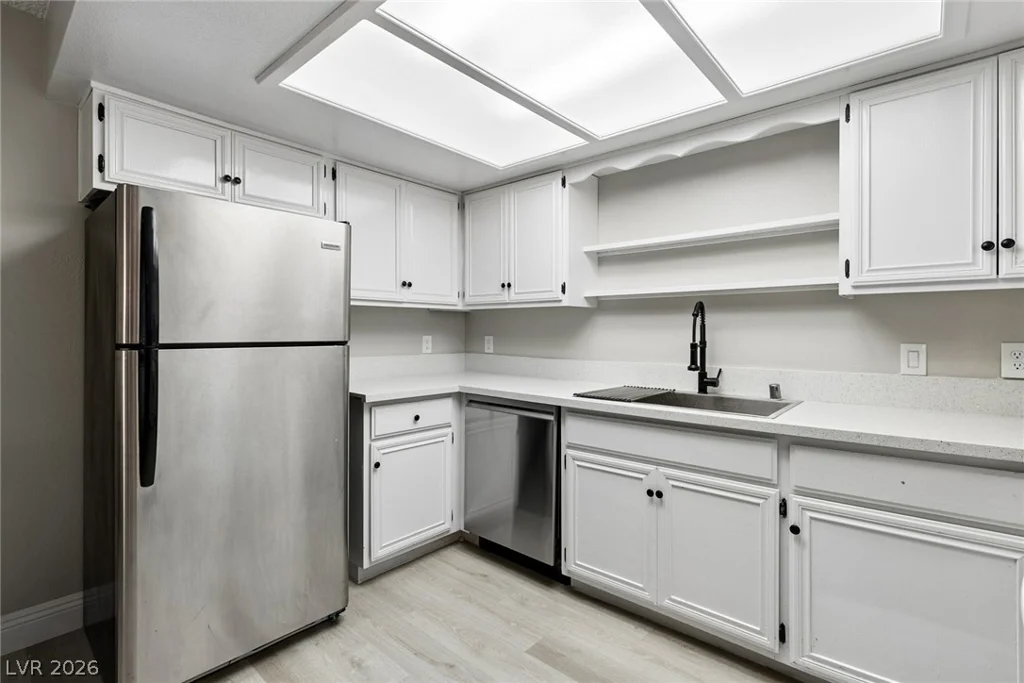 5576 Rochelle, Las Vegas, NV 89103