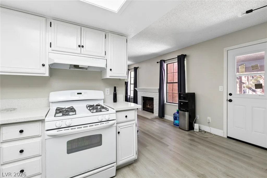 5576 Rochelle, Las Vegas, NV 89103