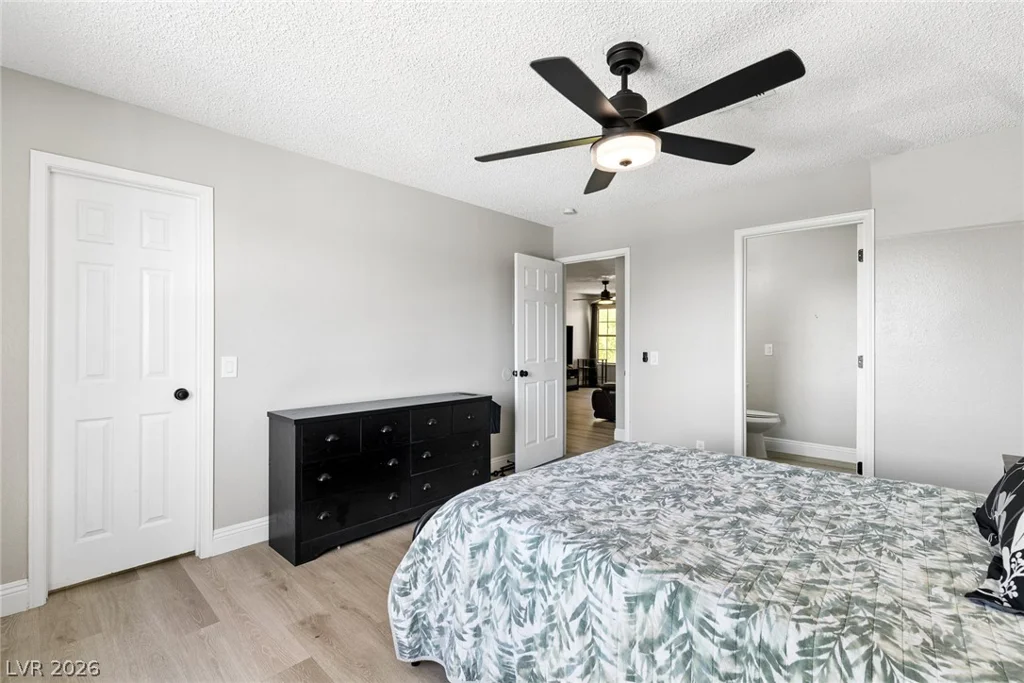 5576 Rochelle, Las Vegas, NV 89103