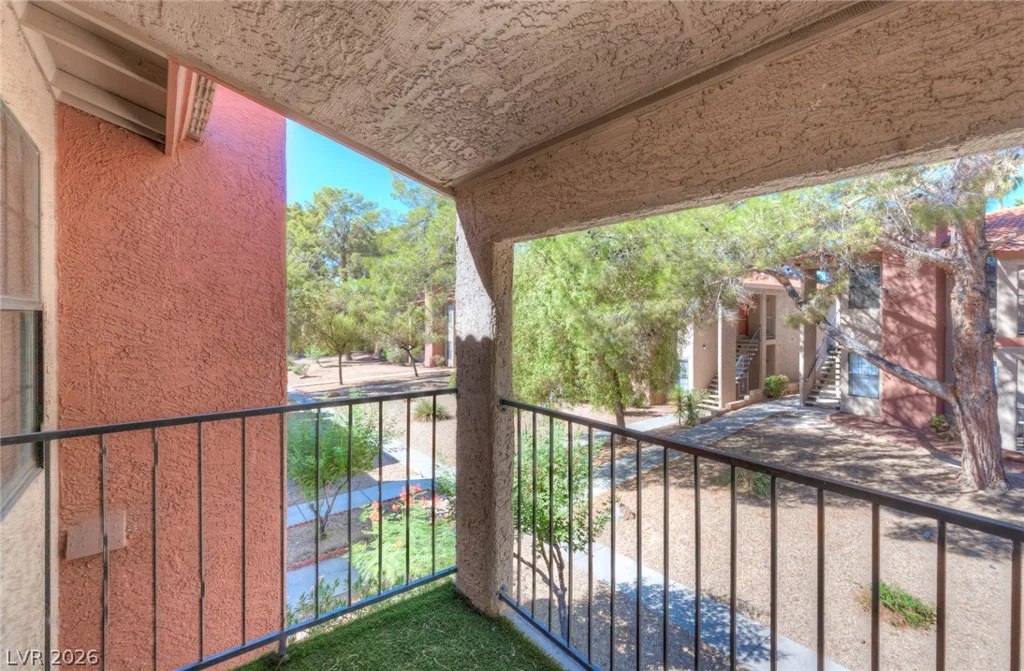 5576 Rochelle, Las Vegas, NV 89103