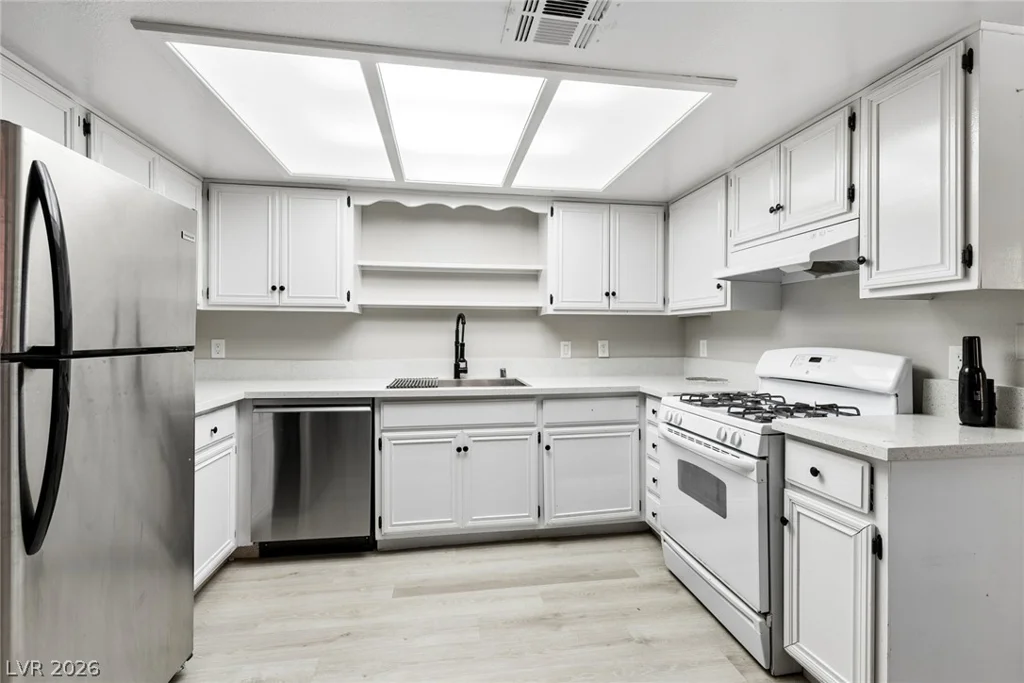 5576 Rochelle, Las Vegas, NV 89103