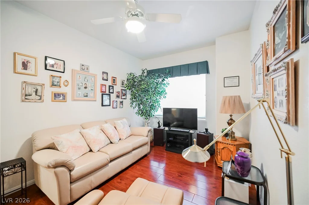 8636 Highland View, Las Vegas, NV 89145