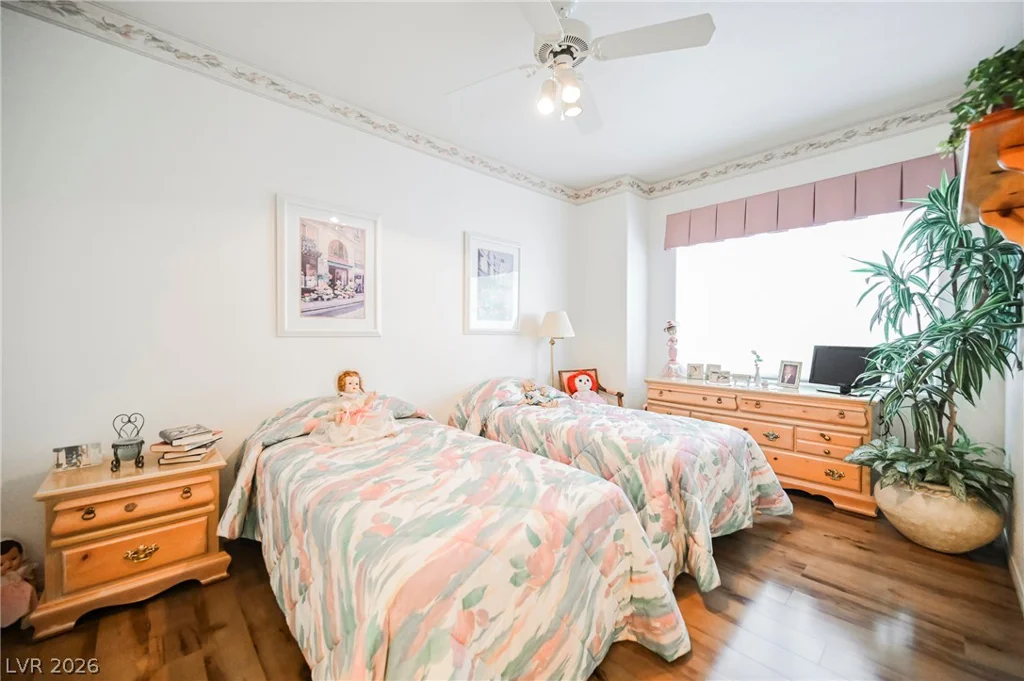 8636 Highland View, Las Vegas, NV 89145