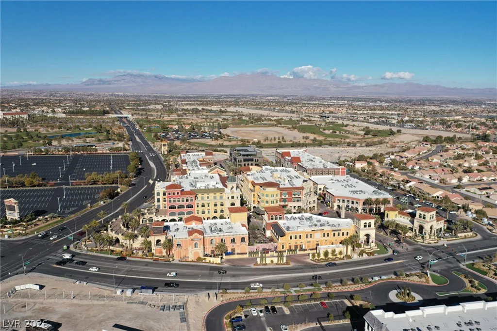 8636 Highland View, Las Vegas, NV 89145