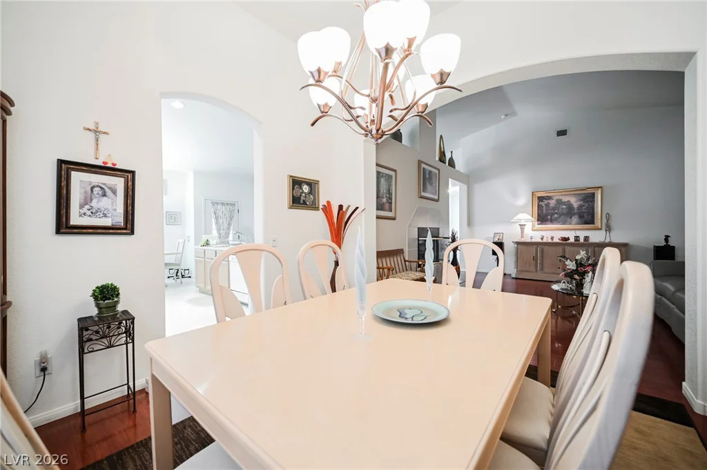 8636 Highland View, Las Vegas, NV 89145
