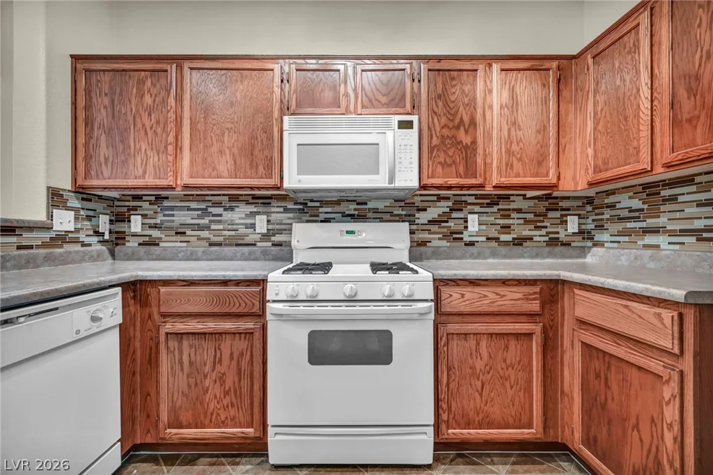 6720 Black Oil, Las Vegas, NV 89122