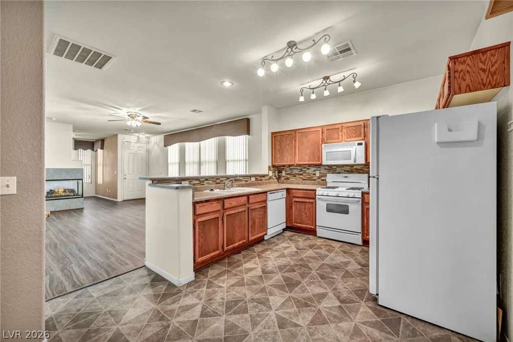 6720 Black Oil, Las Vegas, NV 89122