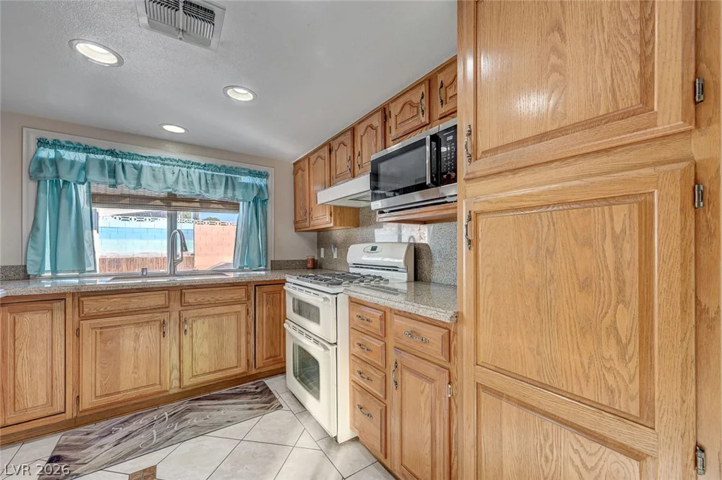 649 Paloma, Boulder City, NV 89005